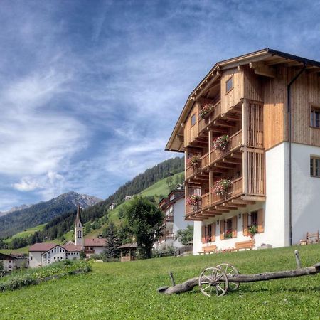 Ciasa Medalghes Villa San Martino in Badia Exteriör bild