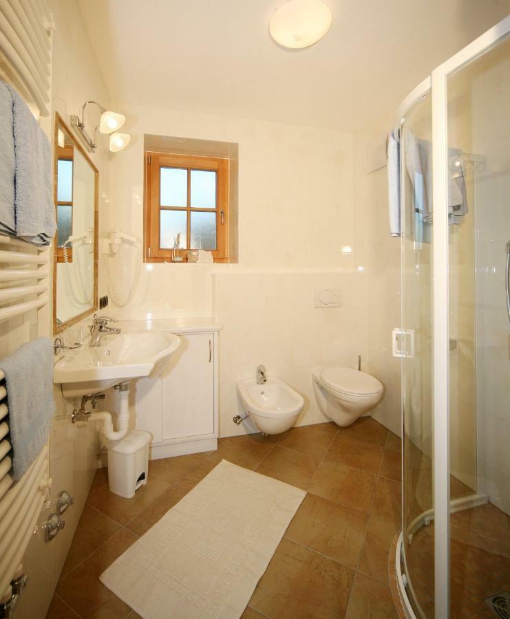 Ciasa Medalghes Villa San Martino in Badia Exteriör bild