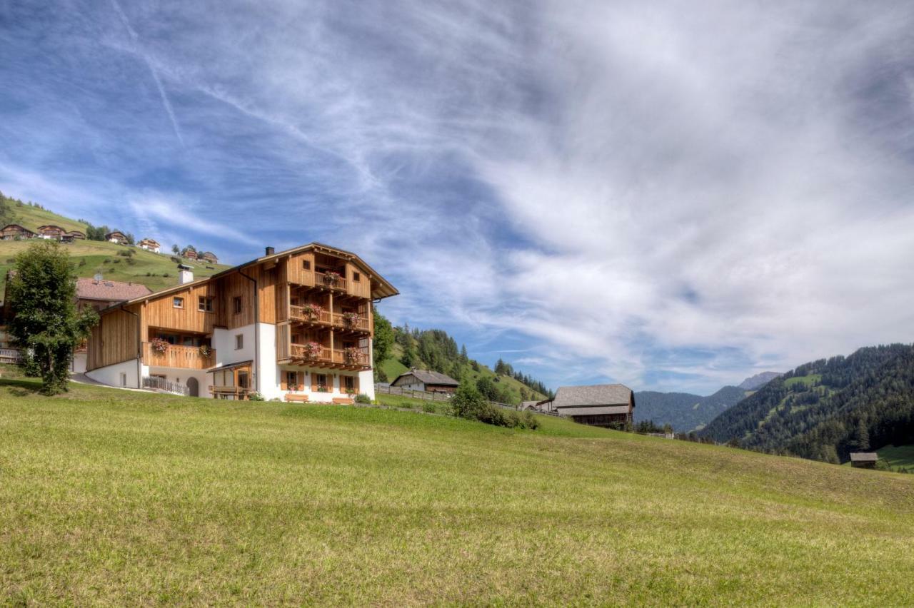 Ciasa Medalghes Villa San Martino in Badia Exteriör bild